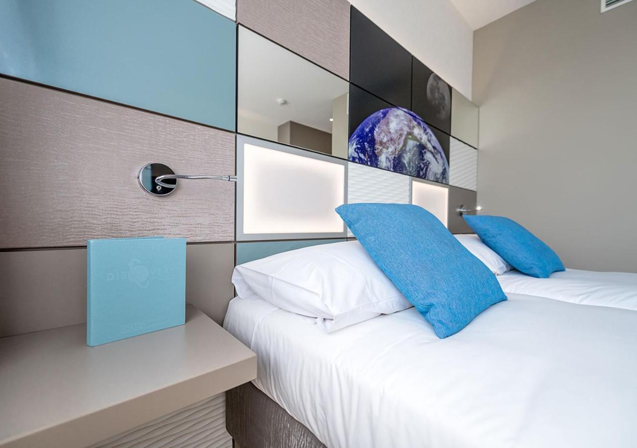Discovery Hotel 3* Superior Crissier Exteriör bild